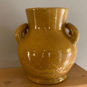 Genuine Bybee Pottery gold crystalline glaze handled vase.